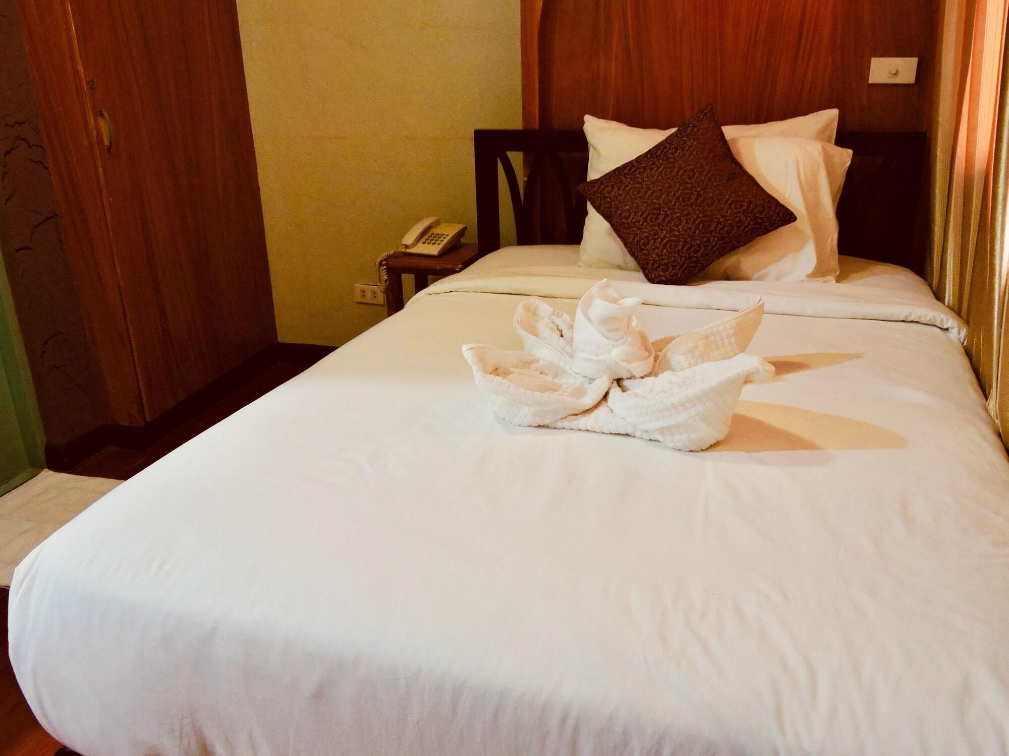Tinhat Halal حلال Certified Boutique Hotel And Restaurant Davao City Exteriör bild