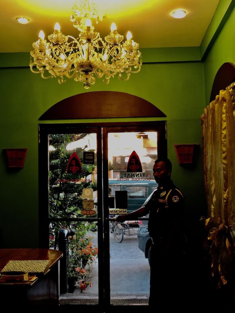 Tinhat Halal حلال Certified Boutique Hotel And Restaurant Davao City Exteriör bild