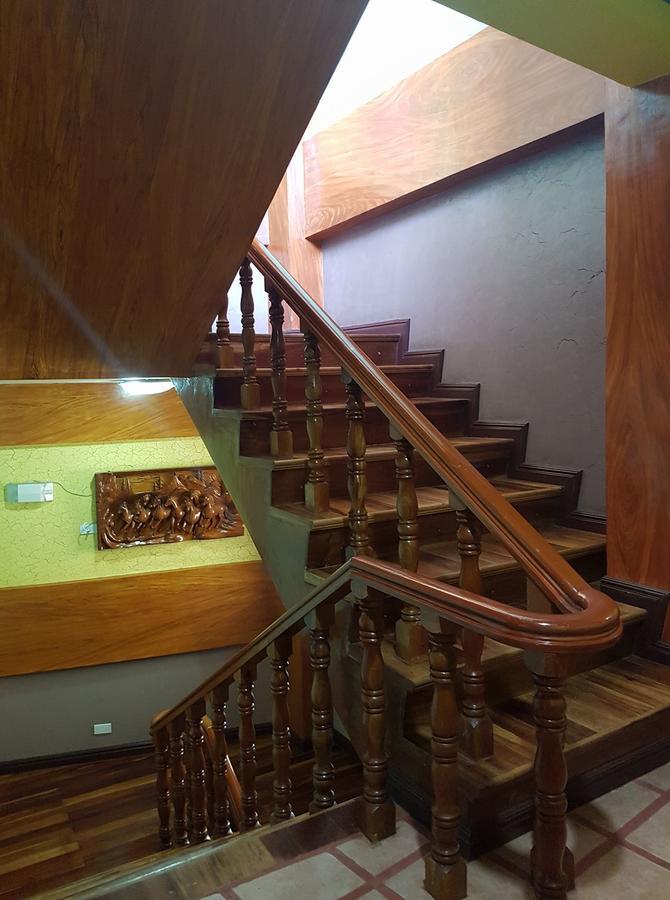 Tinhat Halal حلال Certified Boutique Hotel And Restaurant Davao City Exteriör bild