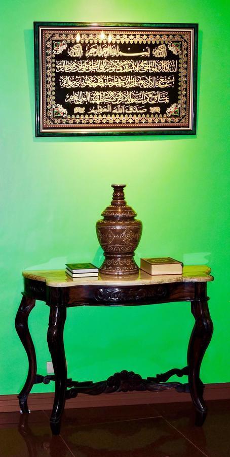 Tinhat Halal حلال Certified Boutique Hotel And Restaurant Davao City Exteriör bild
