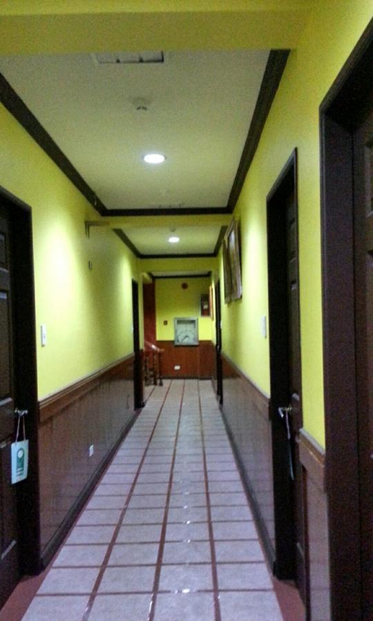 Tinhat Halal حلال Certified Boutique Hotel And Restaurant Davao City Exteriör bild