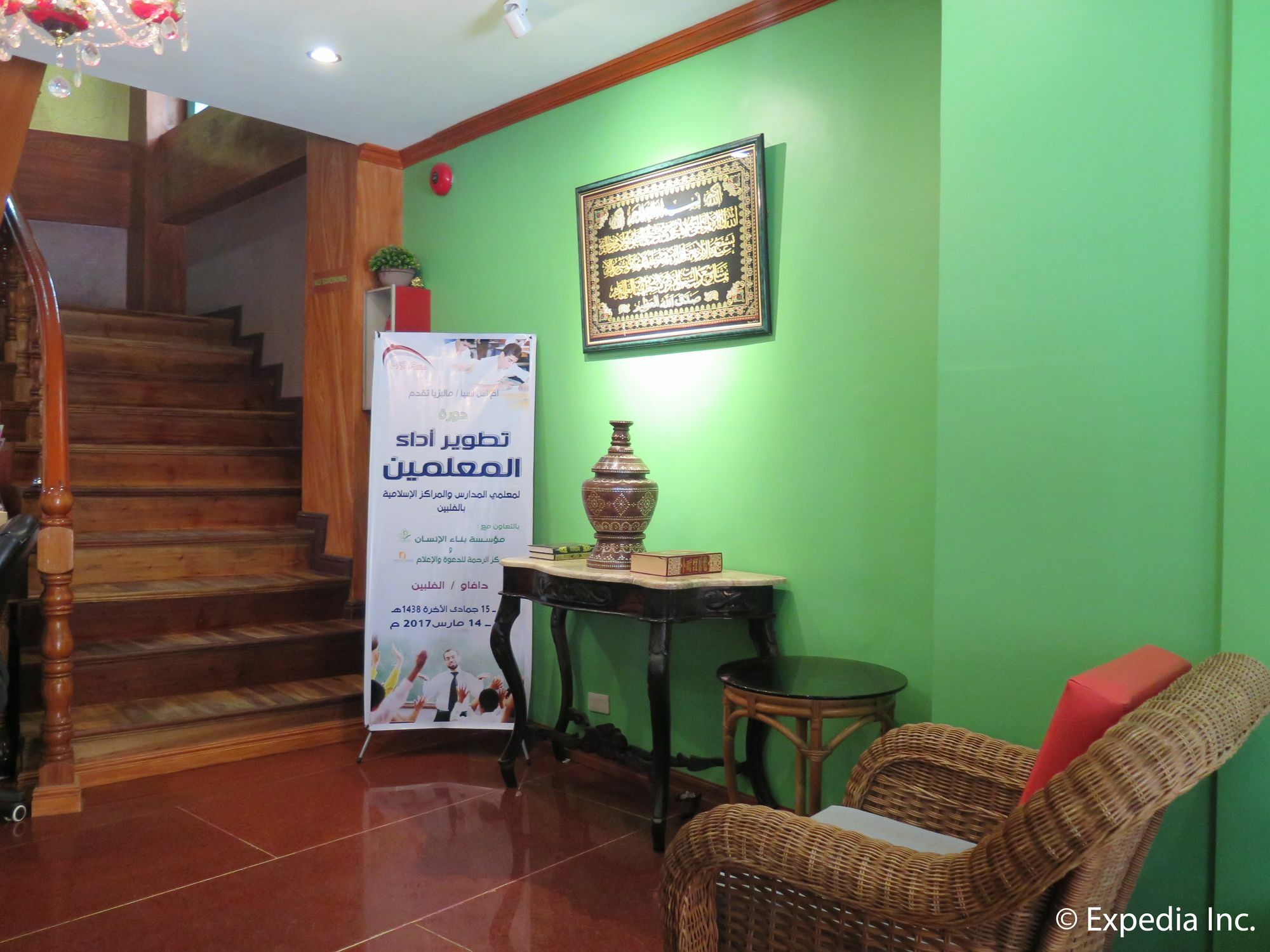 Tinhat Halal حلال Certified Boutique Hotel And Restaurant Davao City Exteriör bild