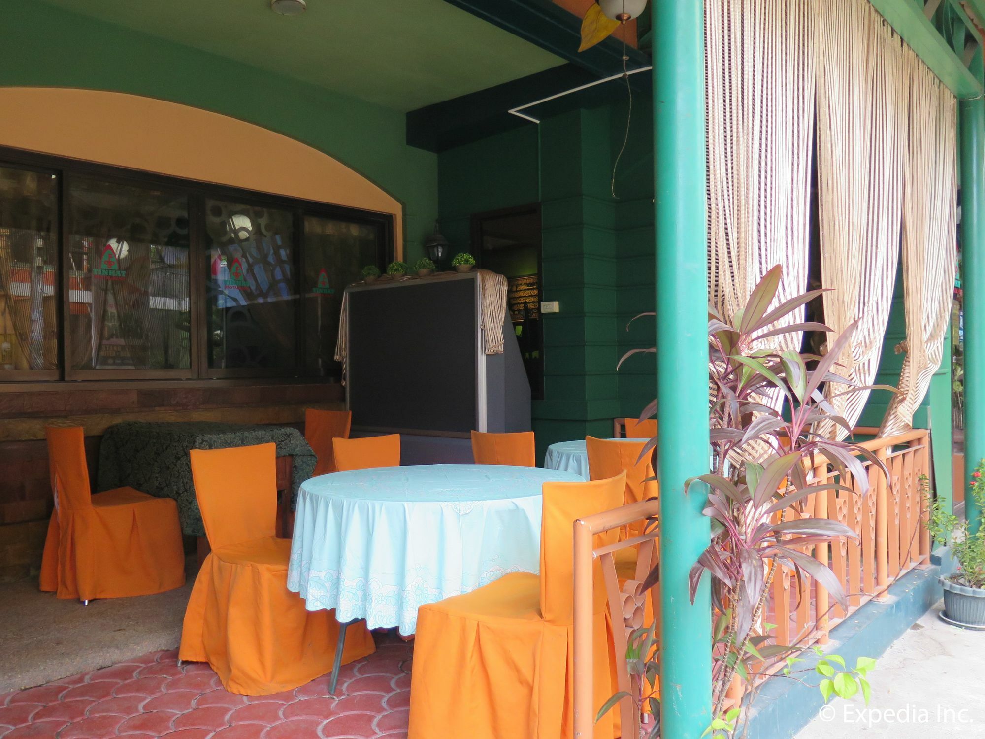 Tinhat Halal حلال Certified Boutique Hotel And Restaurant Davao City Exteriör bild